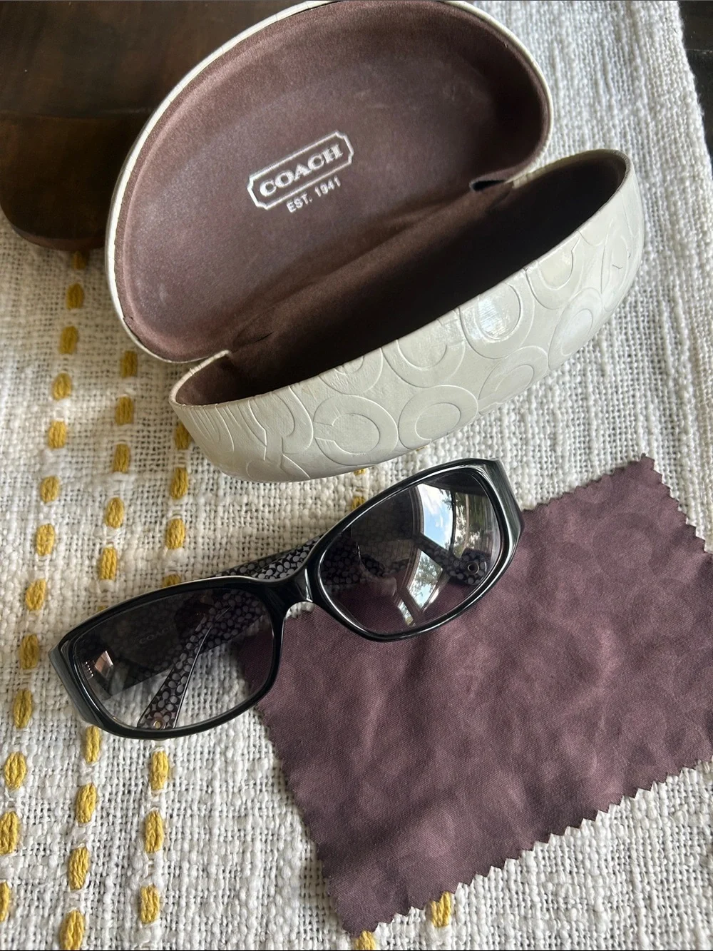 Vintage COACH Women’s Keri Black Sunglasses with Coach Hard Case